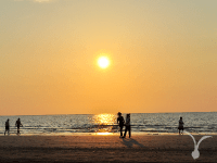 ボルネオの夕陽とビーチ
